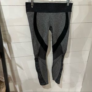 NUX compression leggings